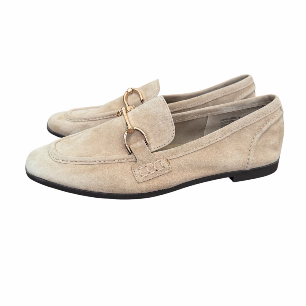 Steve Madden Tan‎ Loafers with Gold Accent
